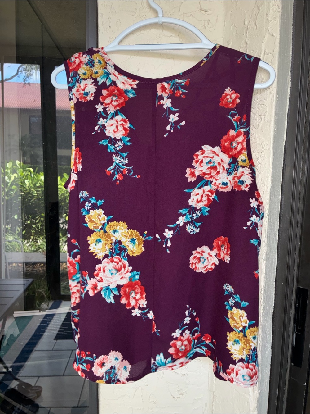 Lily White Plum Floral Zip-Front Sleeveless Top - Picture 3 of 3